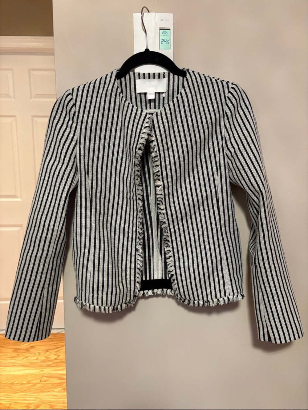 Hugo Boss Black and White Striped Collarless Blazer - Picture 3 of 14